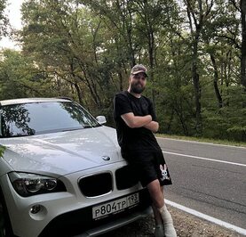 Виктор
